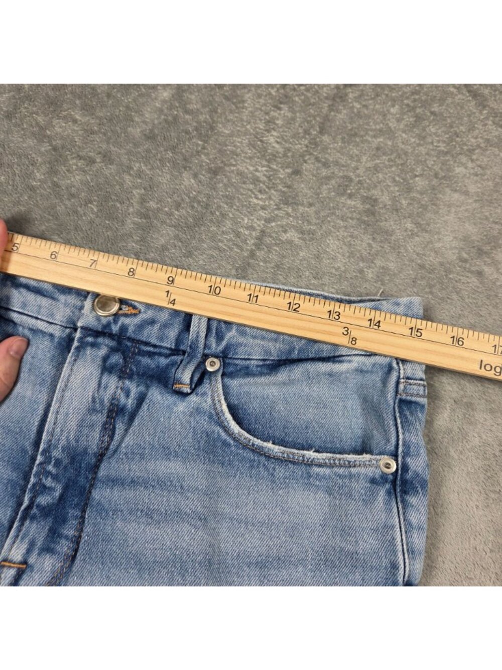 Good American Jeans 6 / 28 Blue The Weekender Retro Frayed Tapered Denim - Picture 5 of 7
